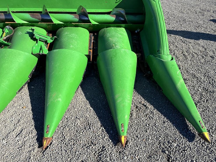 2011-john-deere-612c-image-9