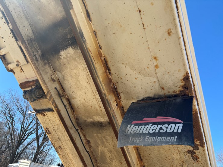 2009-peterbilt-340-image-78