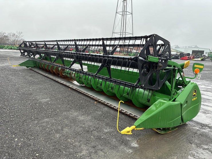 2008-john-deere-635f-image-1