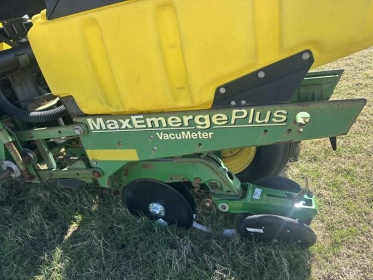 john-deere-1760-image-13