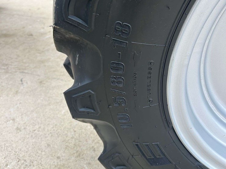 2024-mahindra-5145-image-9