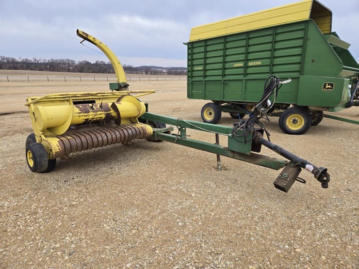 john-deere-3940-image-1