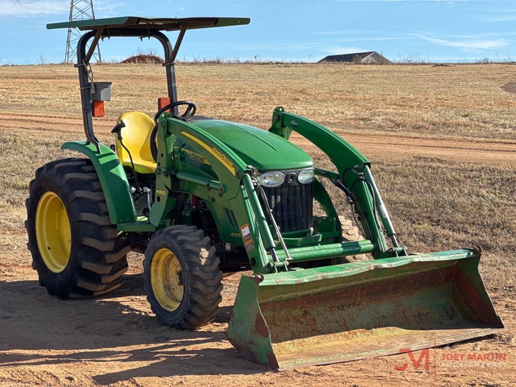 john-deere-4105-image-1