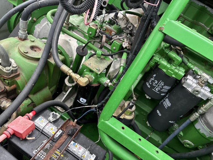 2004-john-deere-9660-sts-image-85