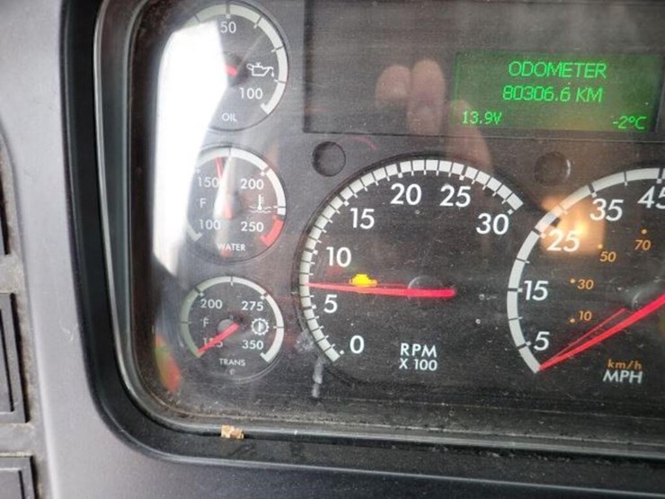 2020-johnston-es351-image-19