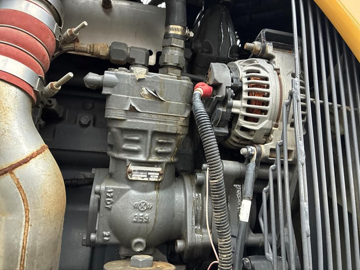 2015-ag-chem-rg1100-image-73