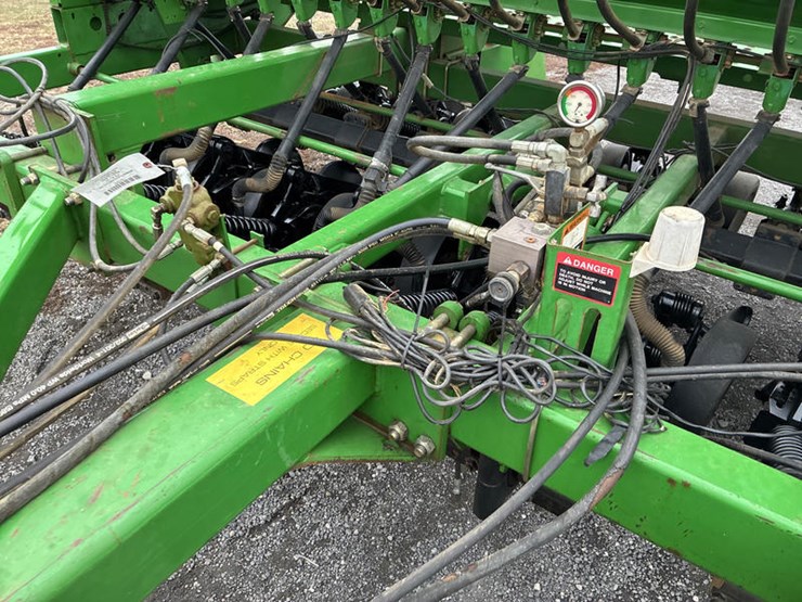 2003-john-deere-1590-image-19