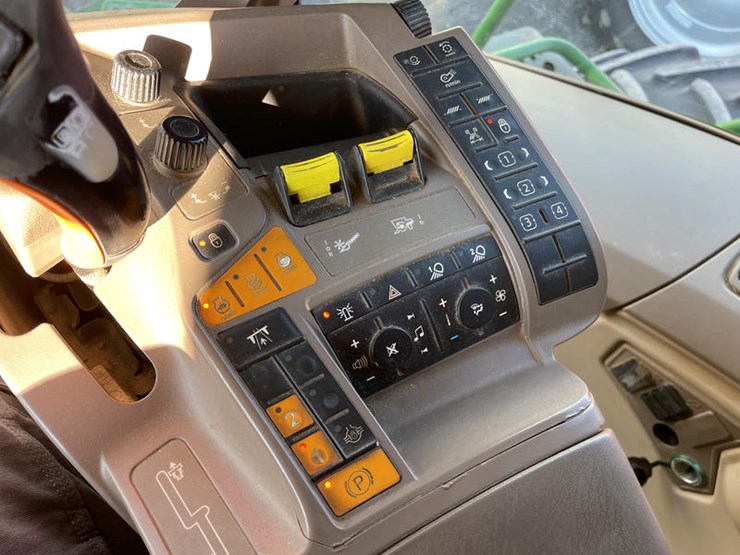 2018-john-deere-s780-image-42