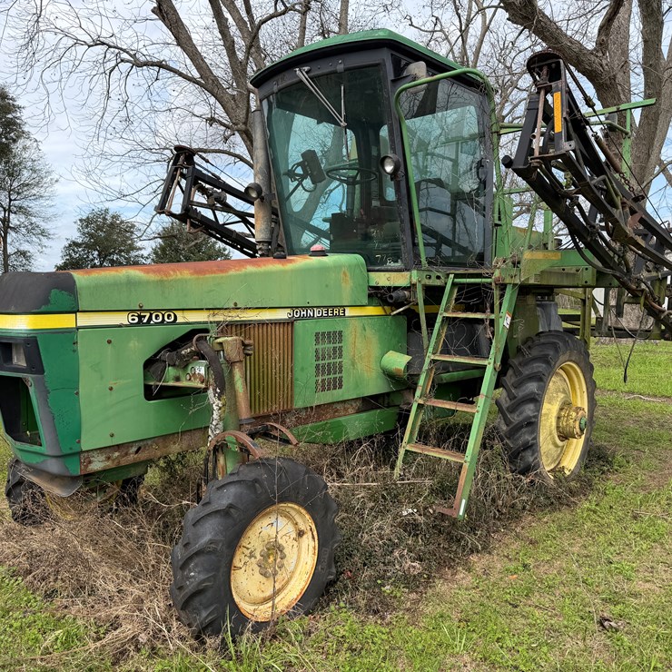 JOHN DEERE 6700