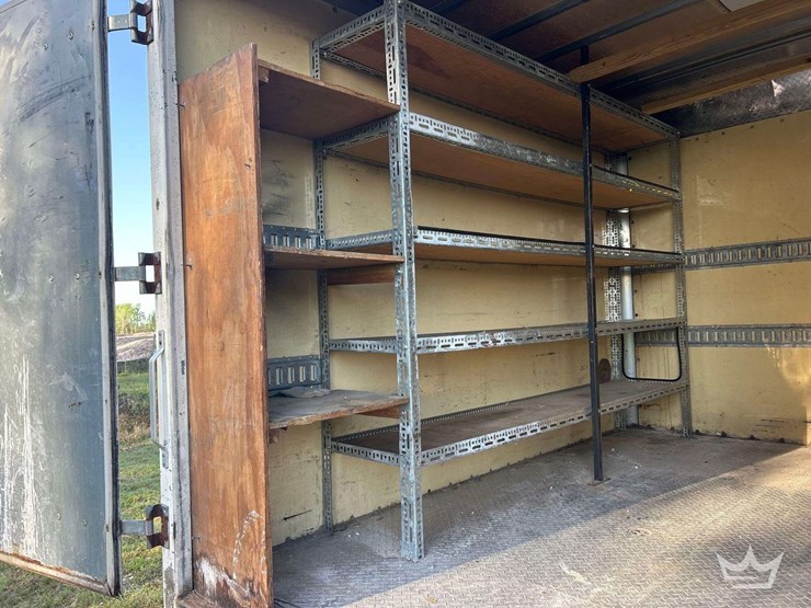 2006-gmc-w4500-image-21