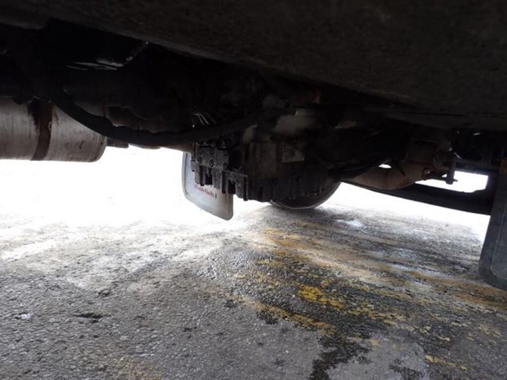 1998-gmc-t4-series-s/a-bucket-truck-1gdp7c1c0wj519-image-97