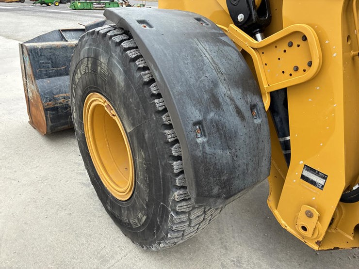 2021-caterpillar-926m-image-53