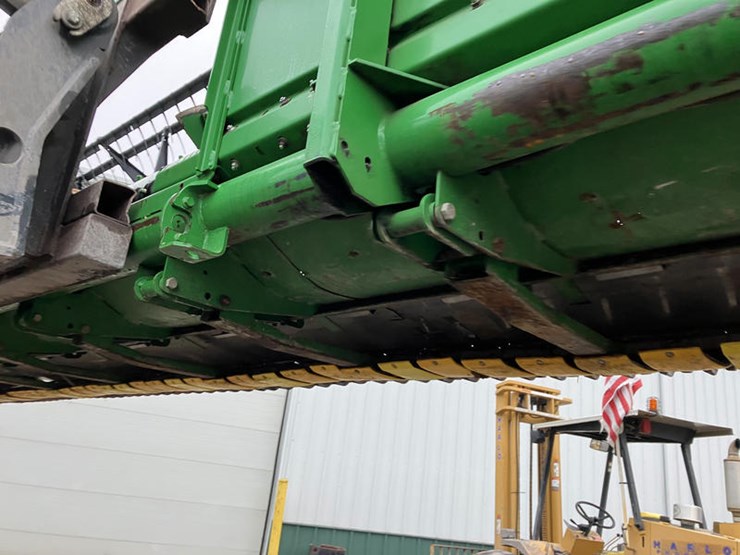 2011-john-deere-625f-image-19