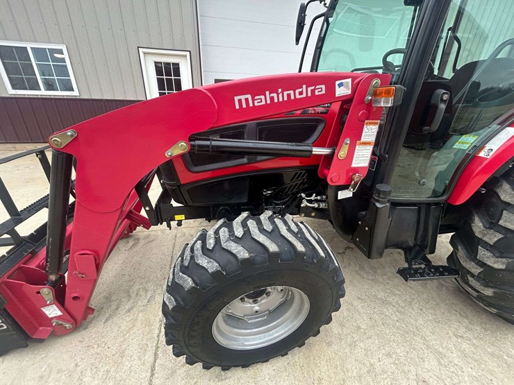 2019-mahindra-3540-hst-image-6