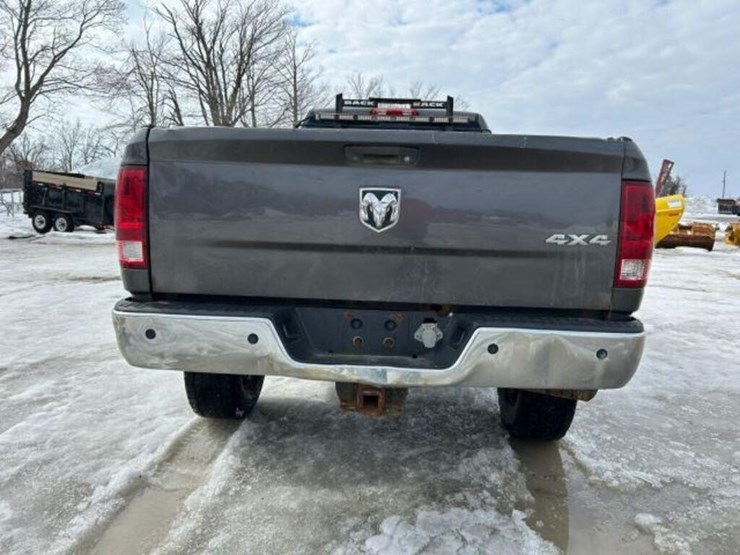 2014-ram-2500-hd-image-5