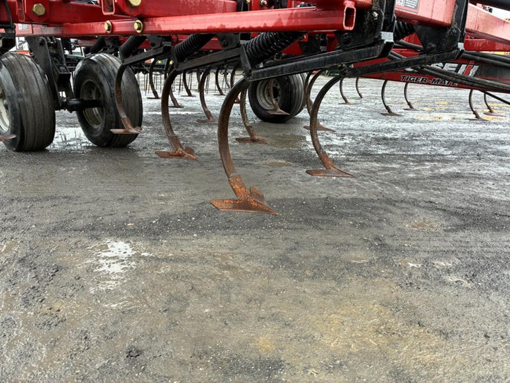 case-ih-tigermate-200-image-5