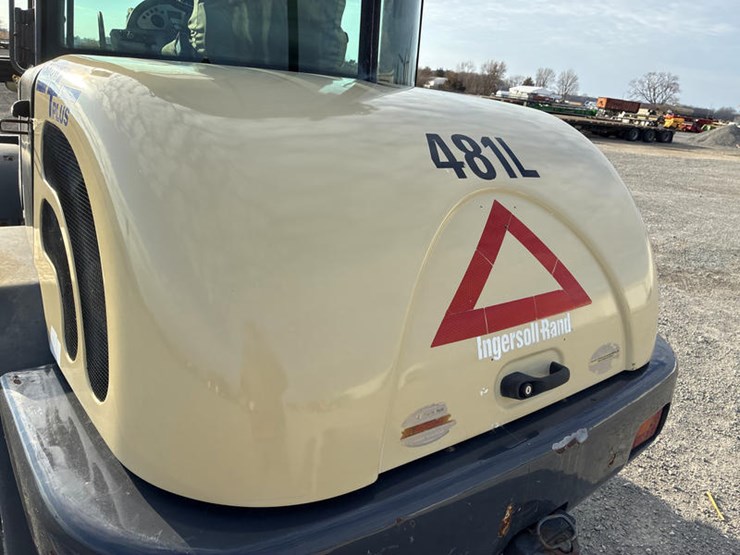 2005-ingersoll-rand-wl350-image-26