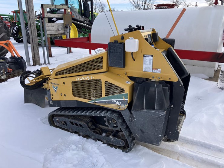 2016-vermeer-sc40tx-image-1