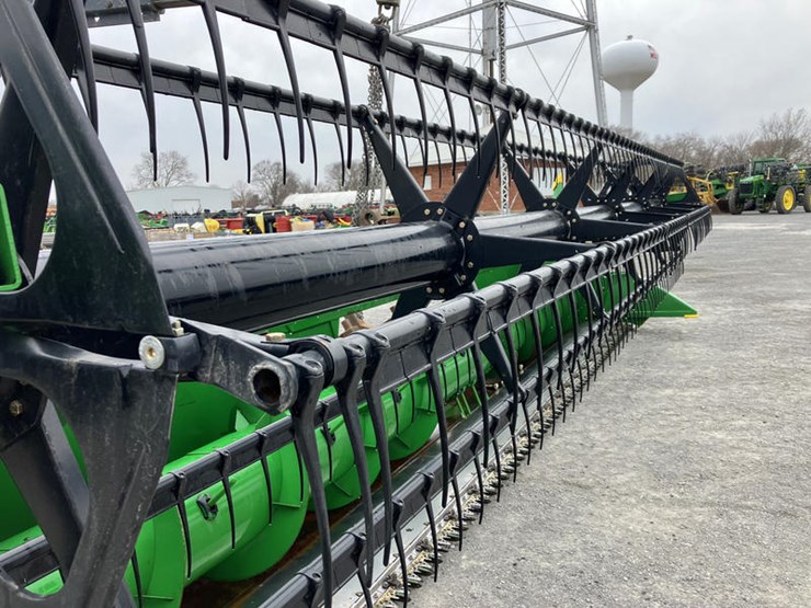 2011-john-deere-625f-image-18