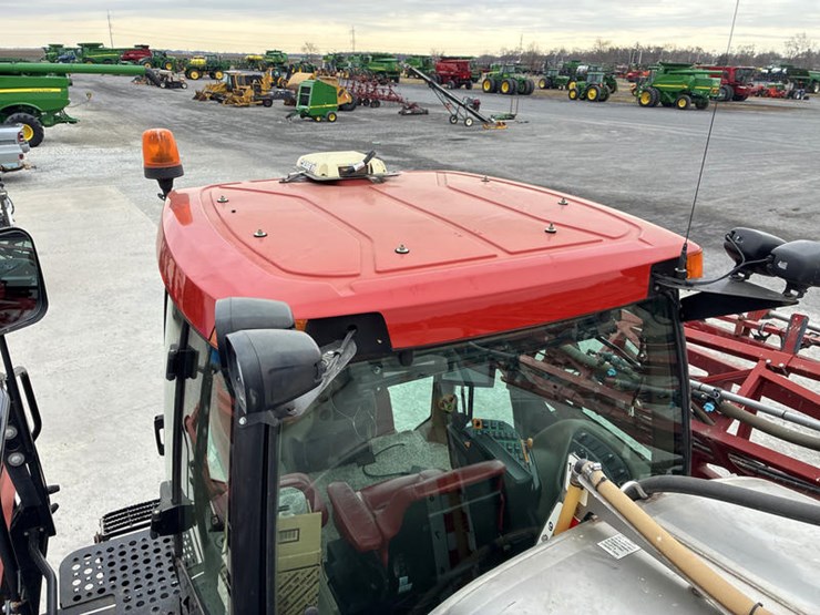 2015-case-ih-patriot-3340-image-67