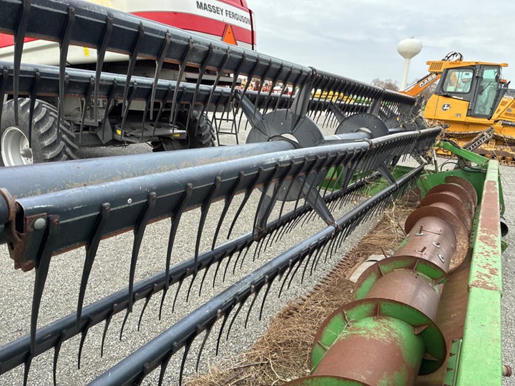 1990-john-deere-920-image-10