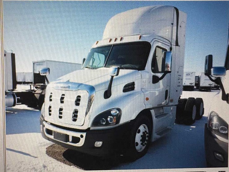 2018-freightliner-cascadia-113-image-1