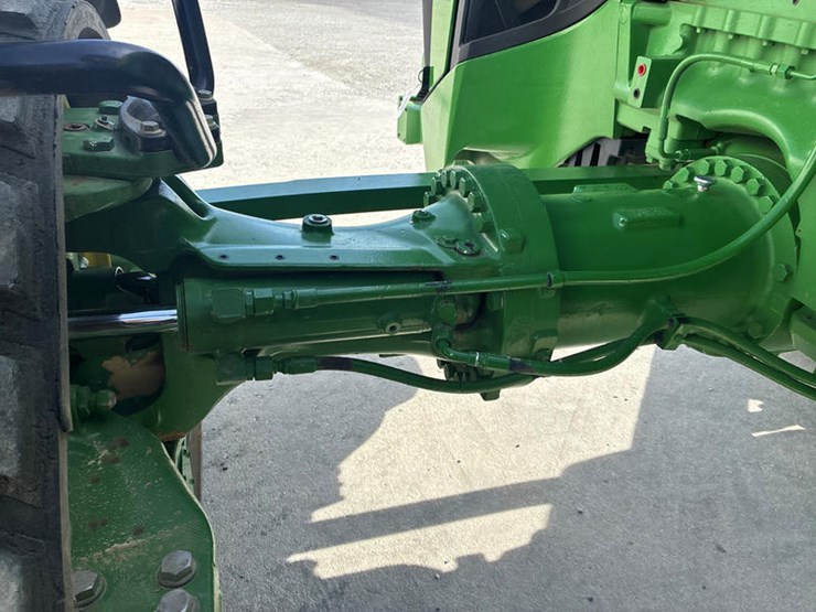 2021-john-deere-8rx-370-image-47