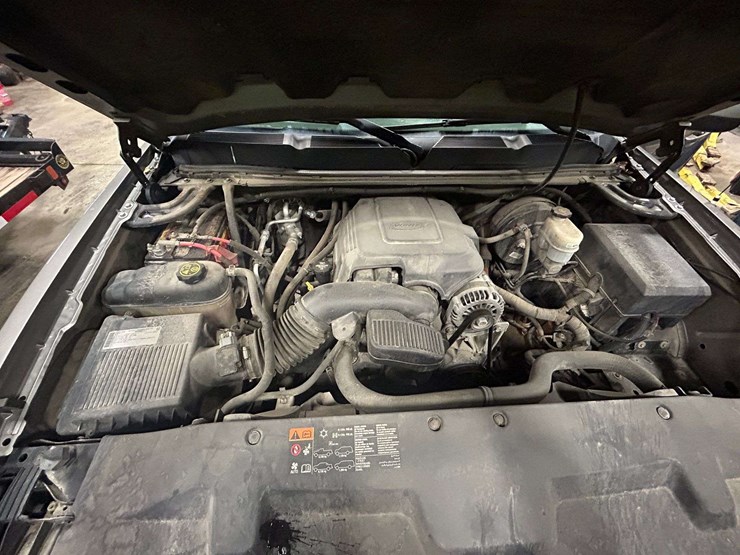 2013-chevy-silverado-lt-z71-pick-up-truck-image-11