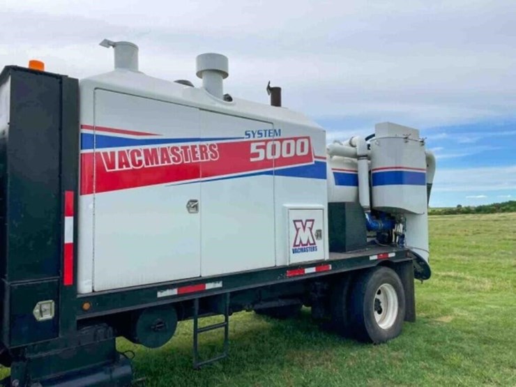 2014-international-durastar-4300-image-7