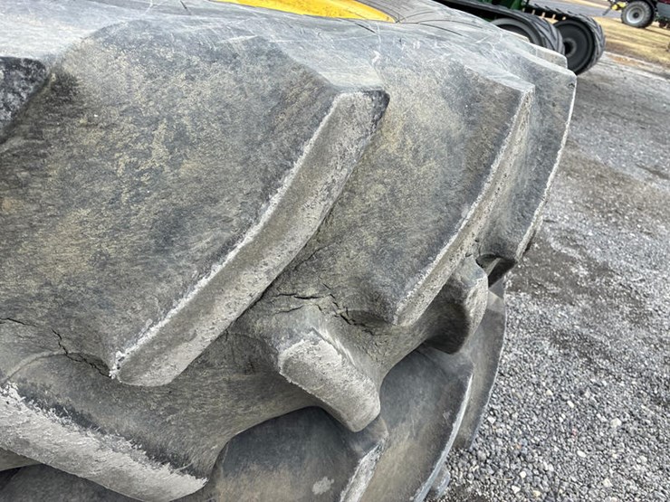 john-deere-10-image-11