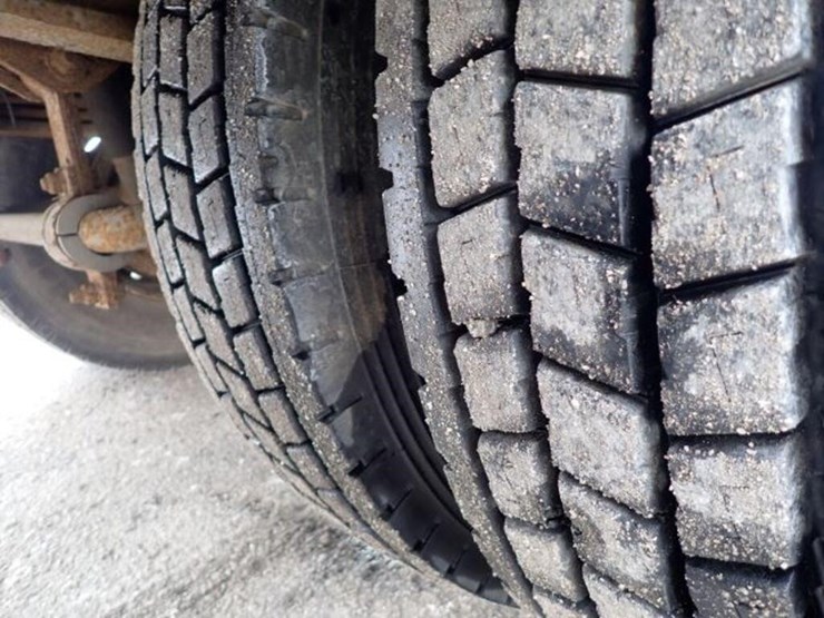 1998-gmc-t4-series-s/a-bucket-truck-1gdp7c1c0wj519-image-94