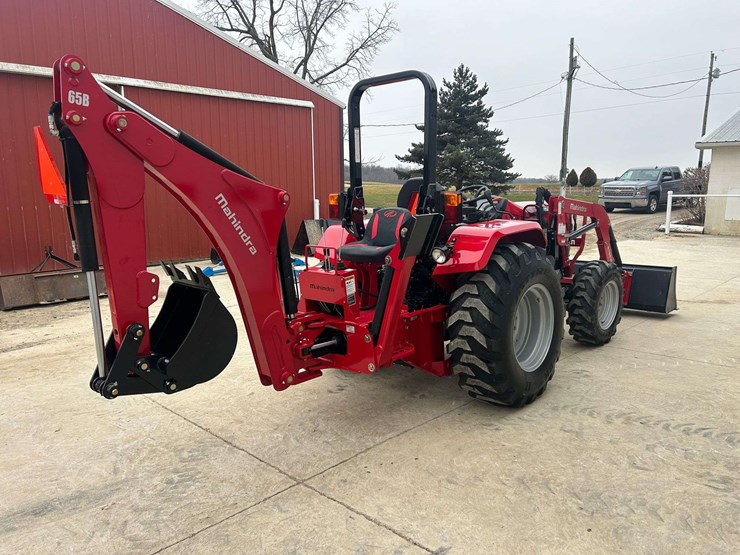 2024-mahindra-5145-image-3