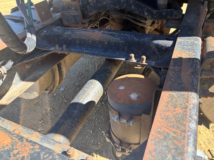 1993-mack-ch600-image-53