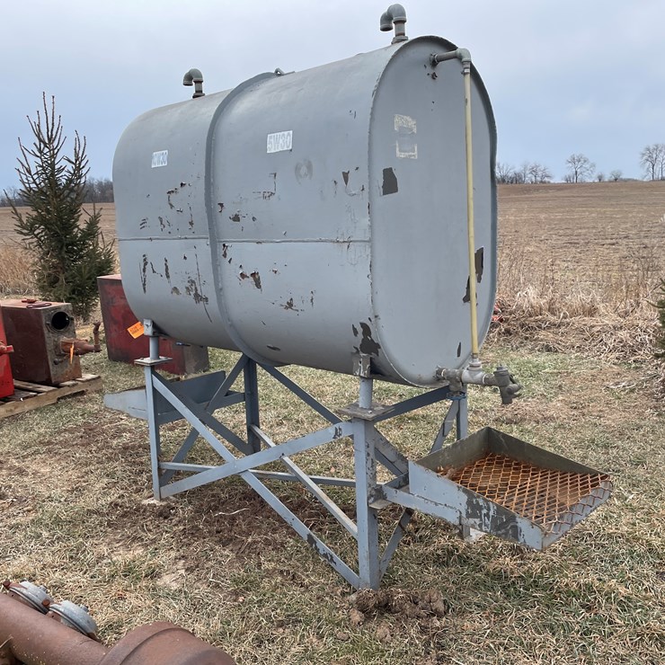 #4239 • Twin Basin Oil Dispensing Tank