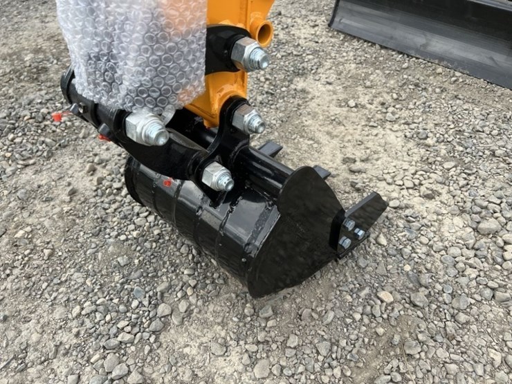 2026-miva-va15-mini-hydraulic-excavator-image-10