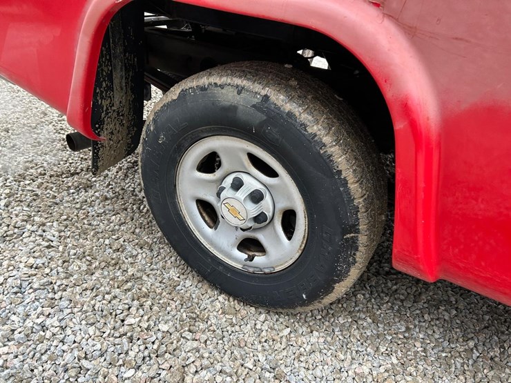 2004-chevrolet-1500-image-11