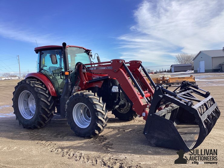 2021-case-ih-farmall-120c-image-3