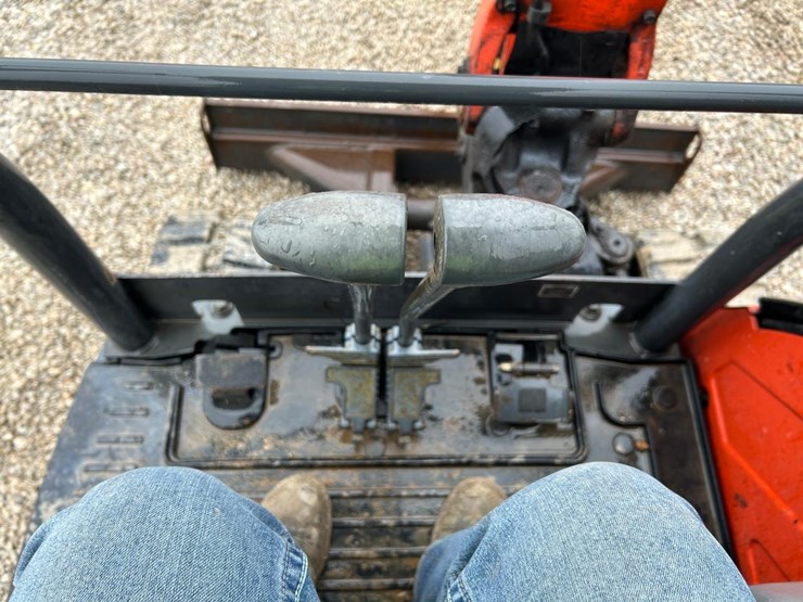 kubota-kx71-3-image-18