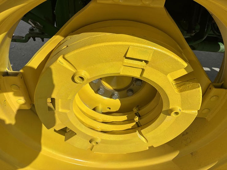 2009-john-deere-6115d-image-47