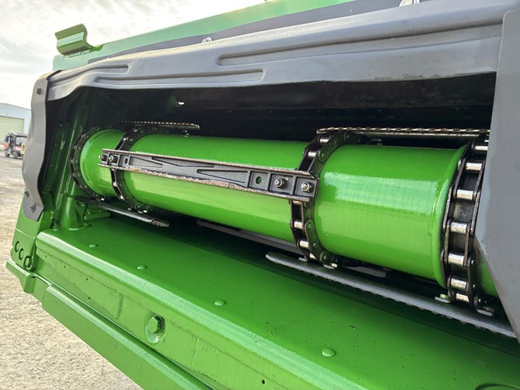 2015-john-deere-s670-image-28