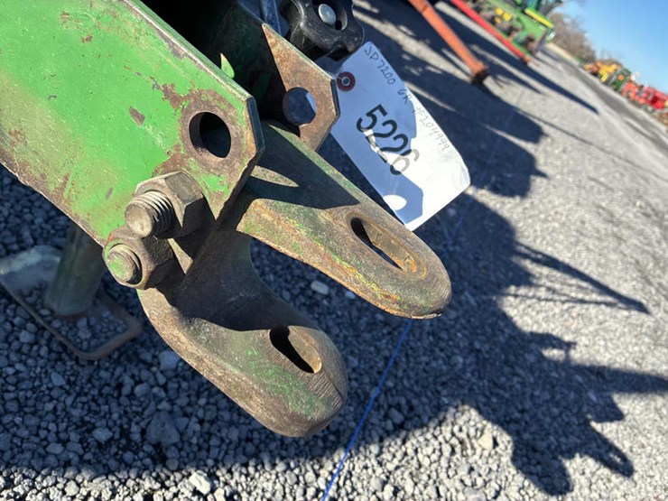 john-deere-7200-image-6