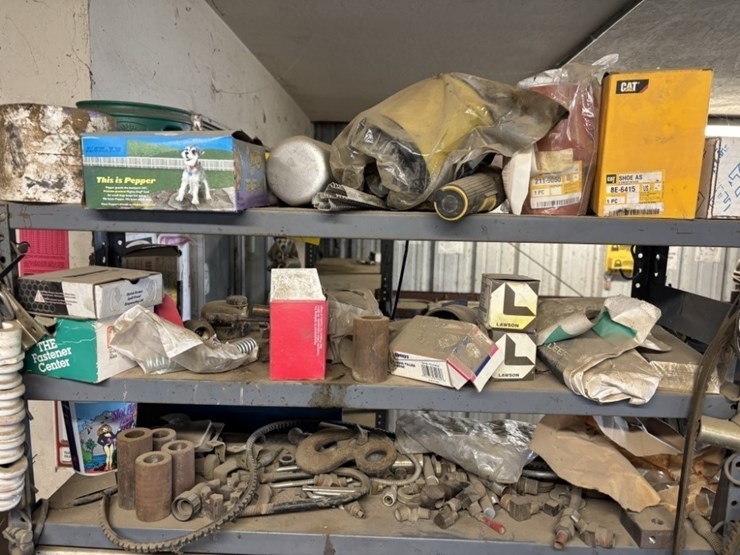 caterpillar-211-image-2