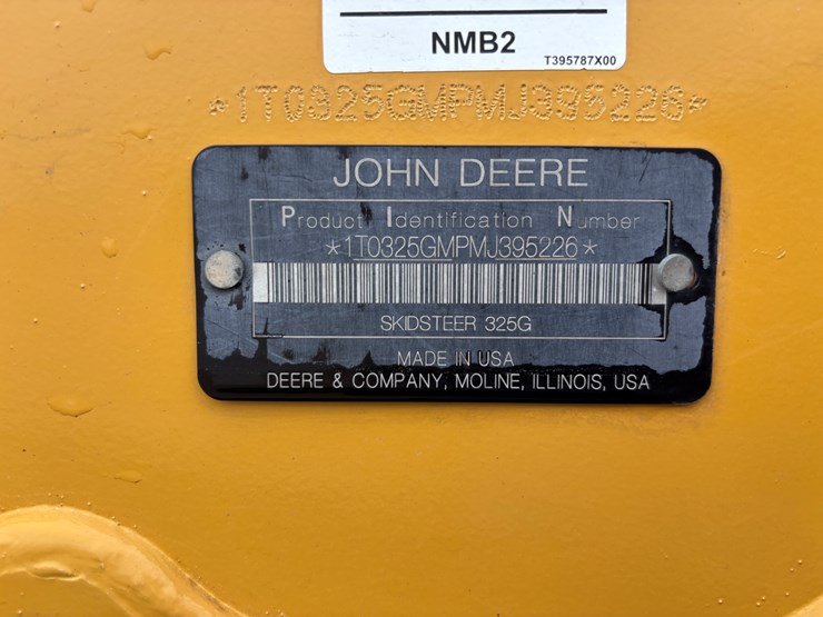 deere-325g-image-6