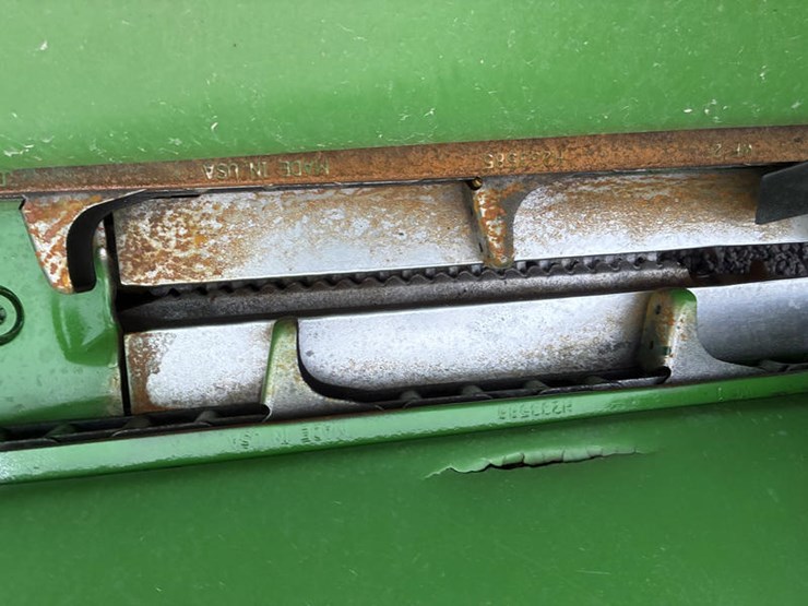 2009-john-deere-608c-image-5