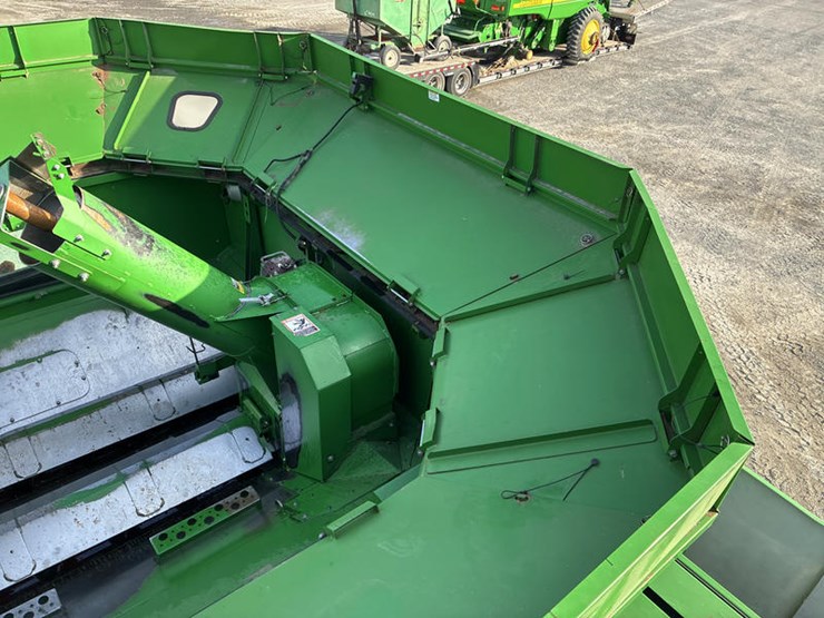 2015-john-deere-s670-image-91