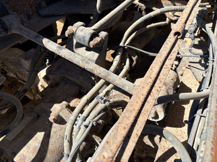 2009-peterbilt-340-image-76