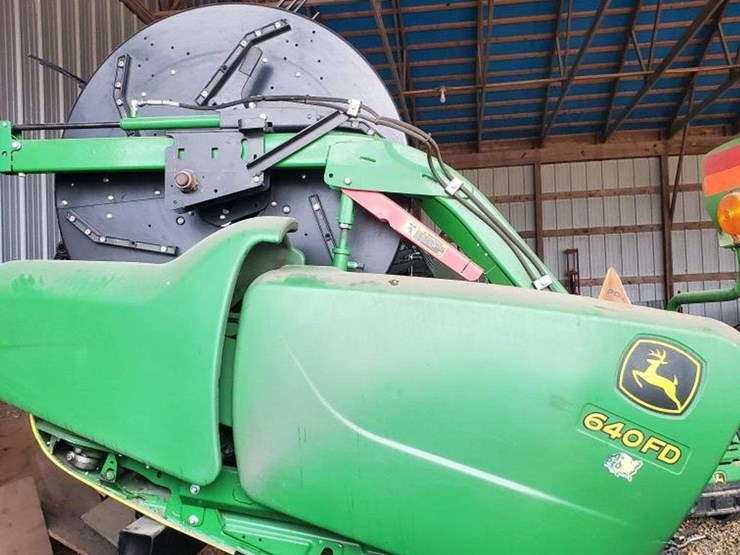 2018-john-deere-640fd-image-1