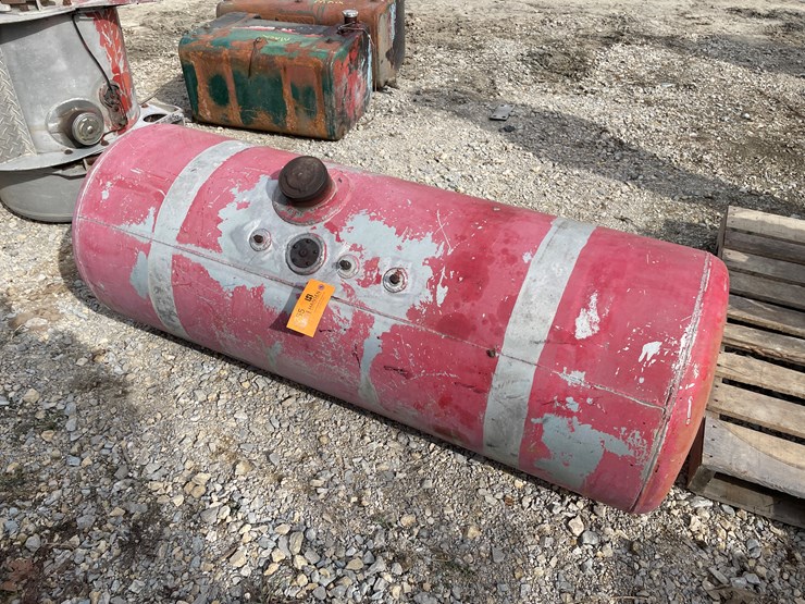 #4265-•-aluminum-fuel-tank-image-4