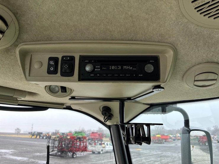 2017-john-deere-s680-image-99