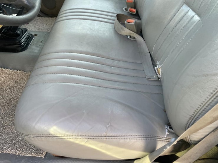 1997-chevrolet-3500-image-46